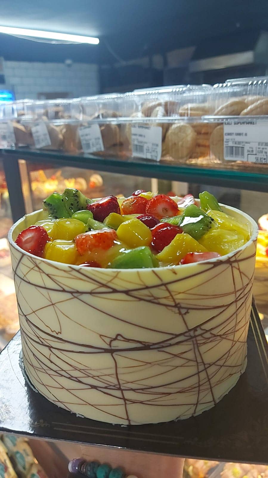 Fruit Cake for 4 People