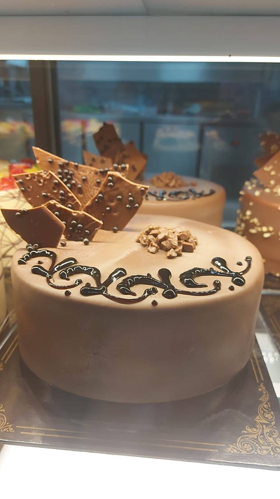 Chocolate Cake for 6 People