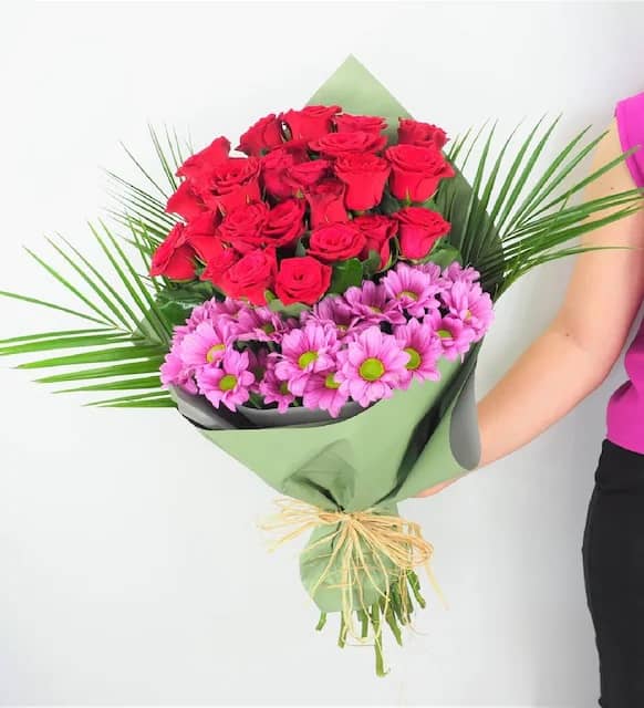 29 Red Roses & Pink Daisy Bouquet 29 Red Roses & Pink Daisy Bouquet